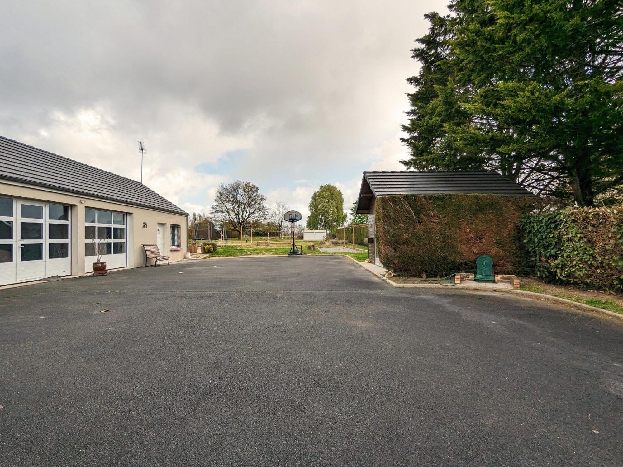 Sejour En Berry Avec Piscine Interieure Chauffee - Fr-1-591-632 Villa Niherne Exterior photo